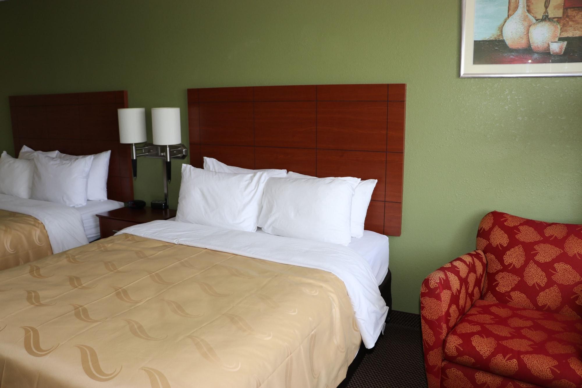 Quality Inn East Evansville Esterno foto