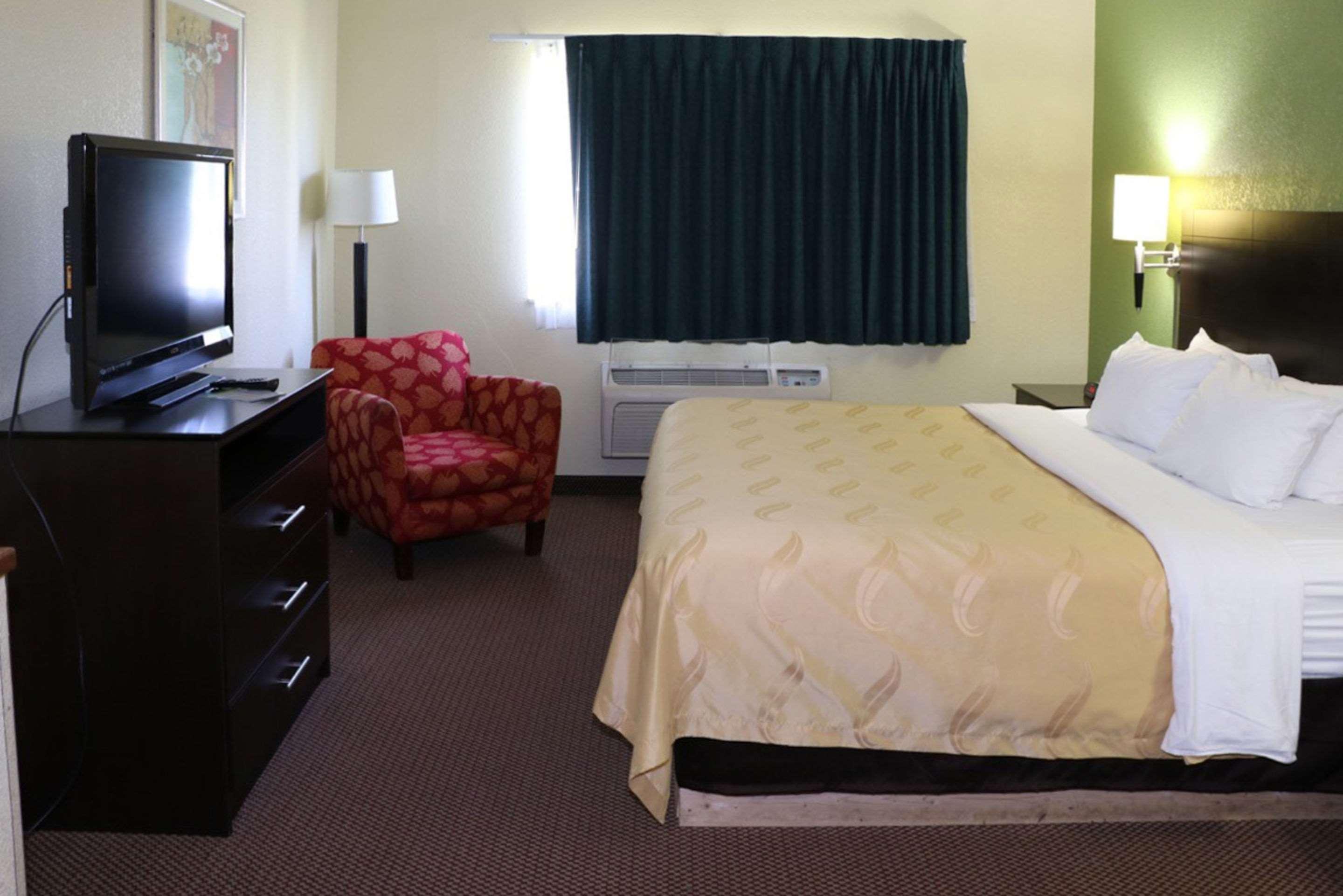 Quality Inn East Evansville Esterno foto