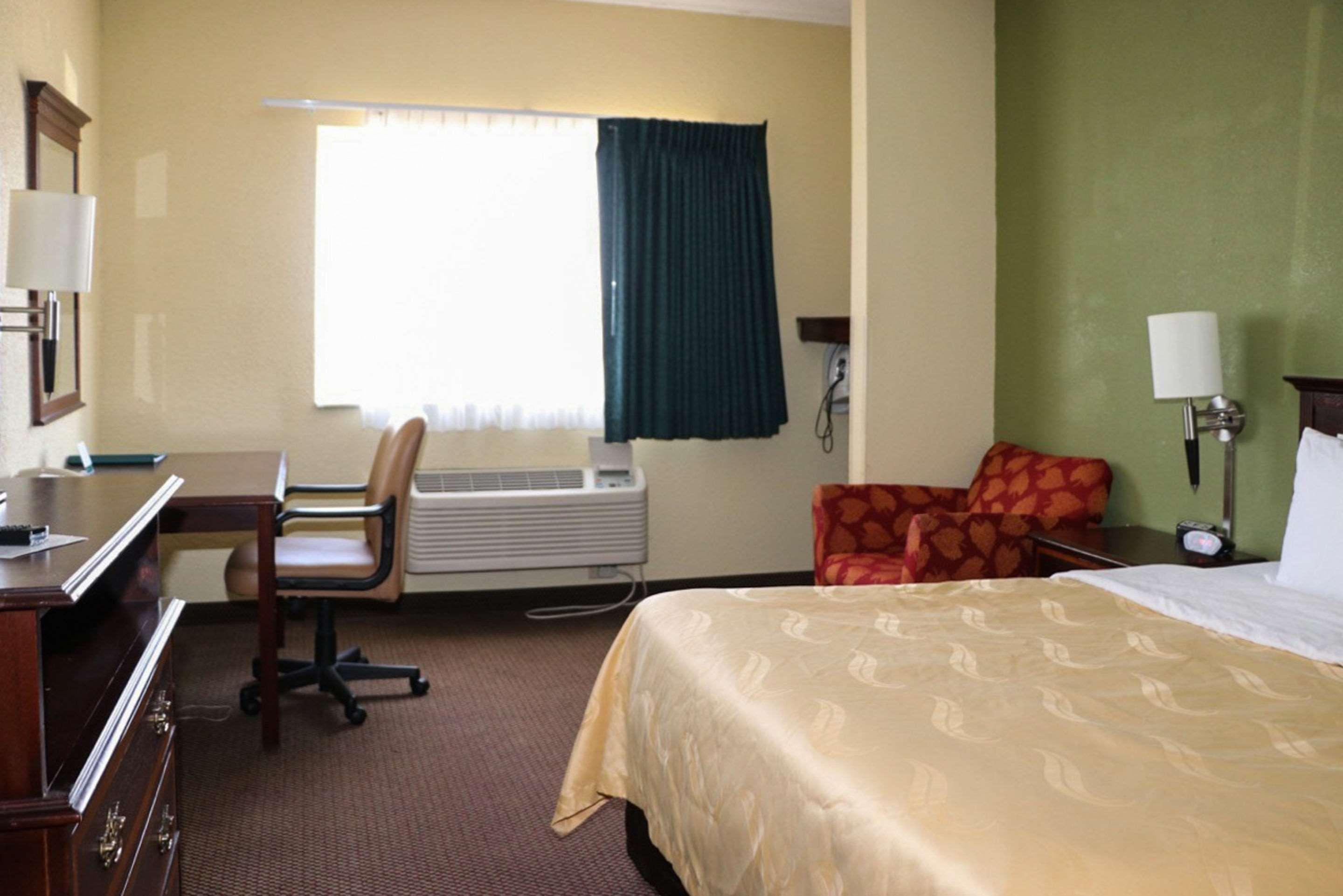 Quality Inn East Evansville Esterno foto