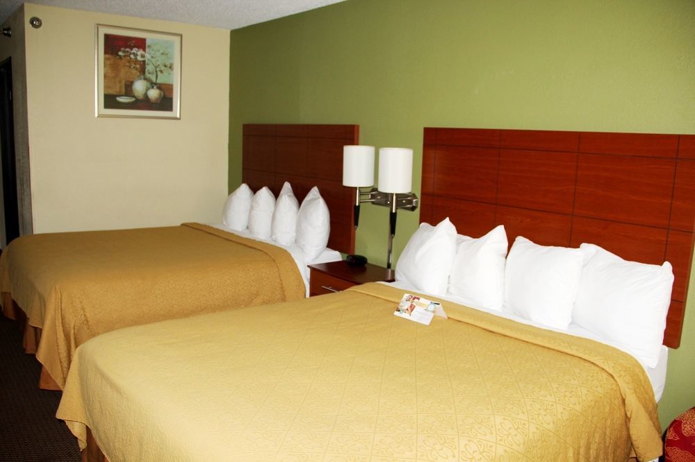 Quality Inn East Evansville Esterno foto