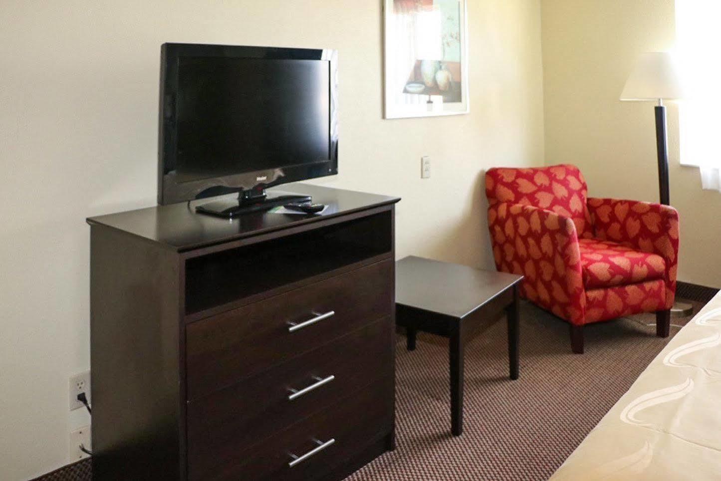 Quality Inn East Evansville Esterno foto