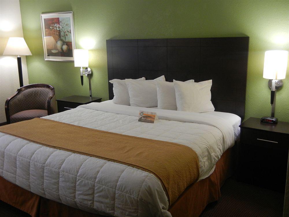 Quality Inn East Evansville Esterno foto